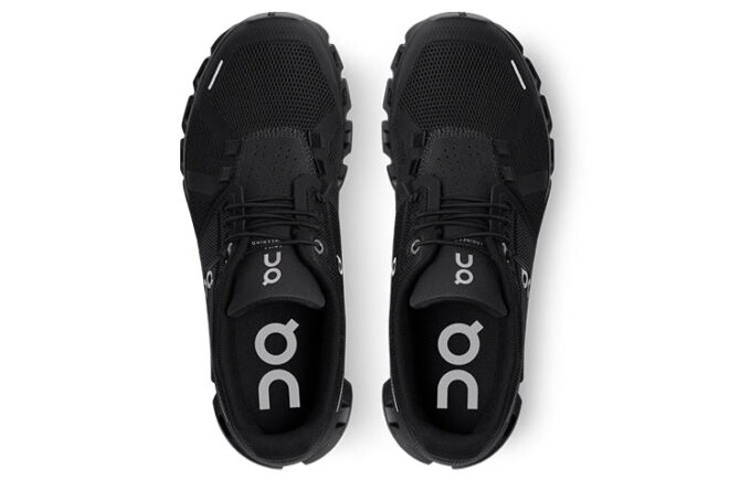 Cloud 5 “All Black”