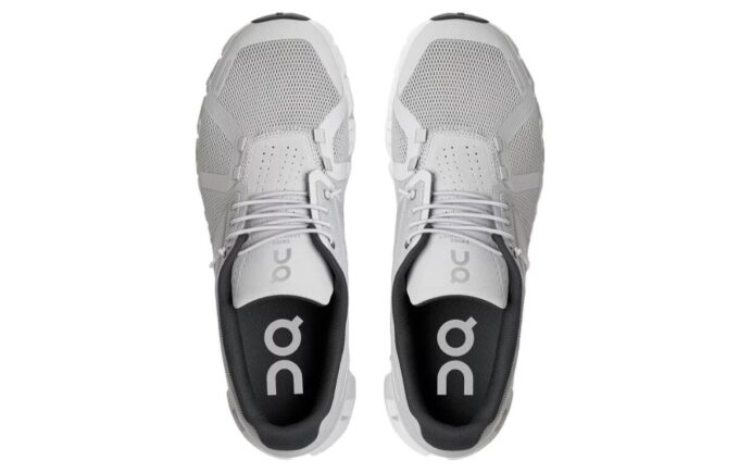 Cloud 5 “Glacier Grey White”