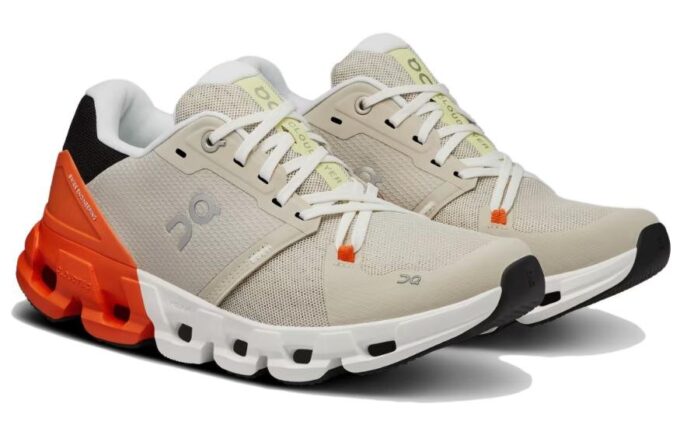 Cloudflyer 4 “Sand Flame”