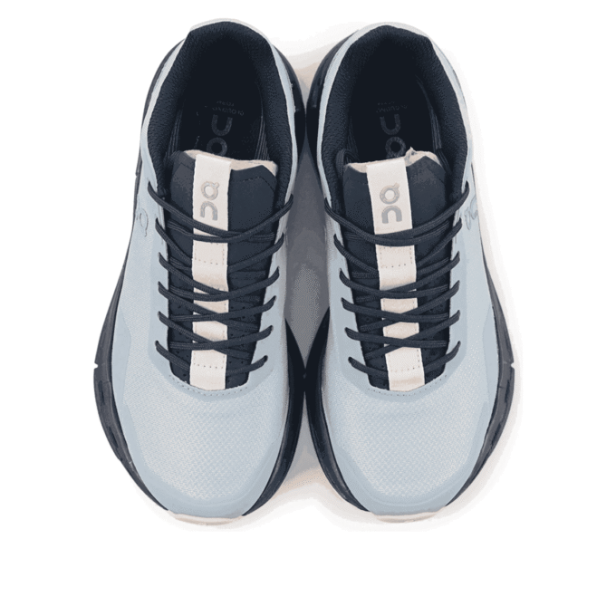 Cloudnova Form “Glacier Aurora”