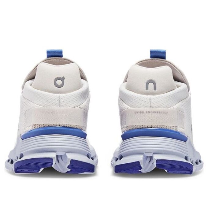 Cloudnova “Undyed White Heather”