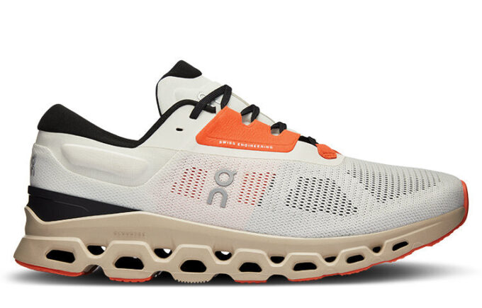 Cloudstratus 3 “Undyed White Sand”