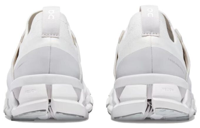 Cloudswift 3 “White Frost”