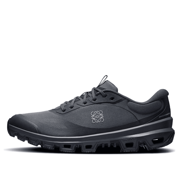 On Running x LOEWE Cloudventure 2 “Gunmetal”